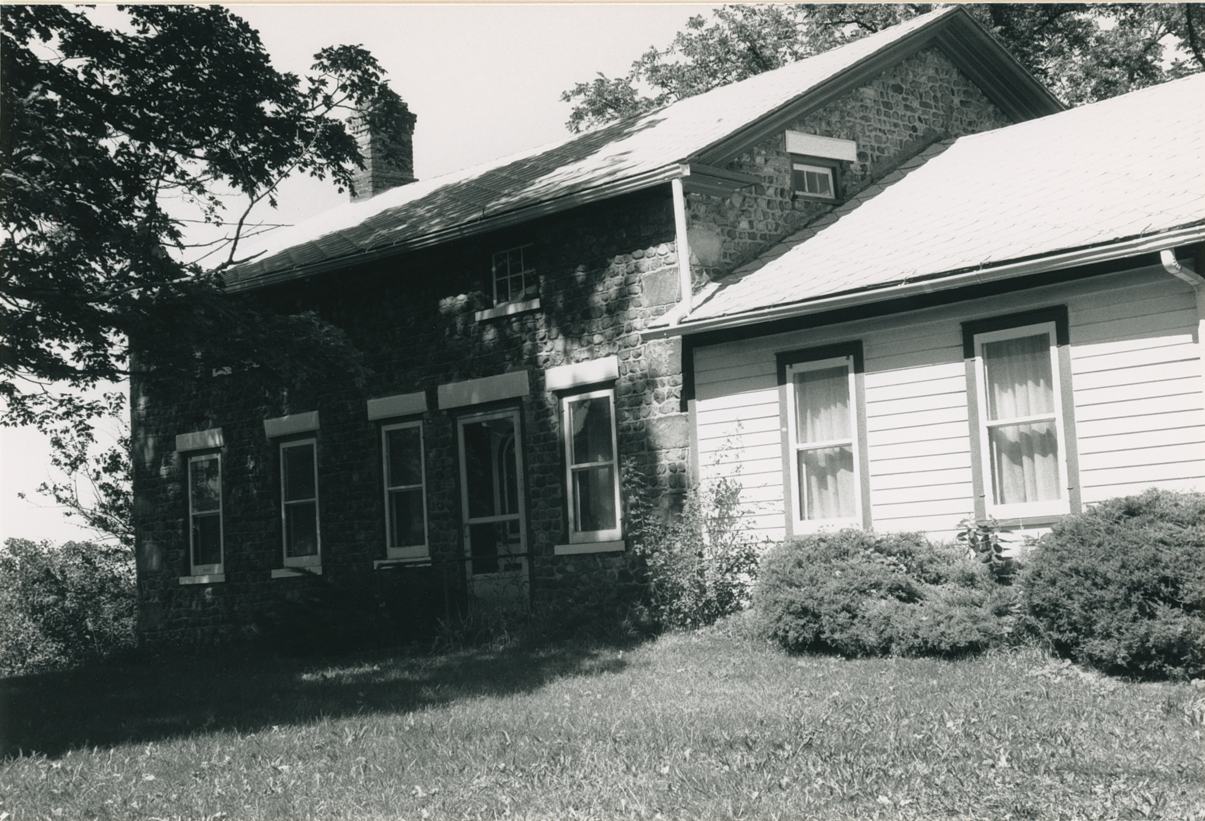 Har-1 9491 Ridge Rd 3